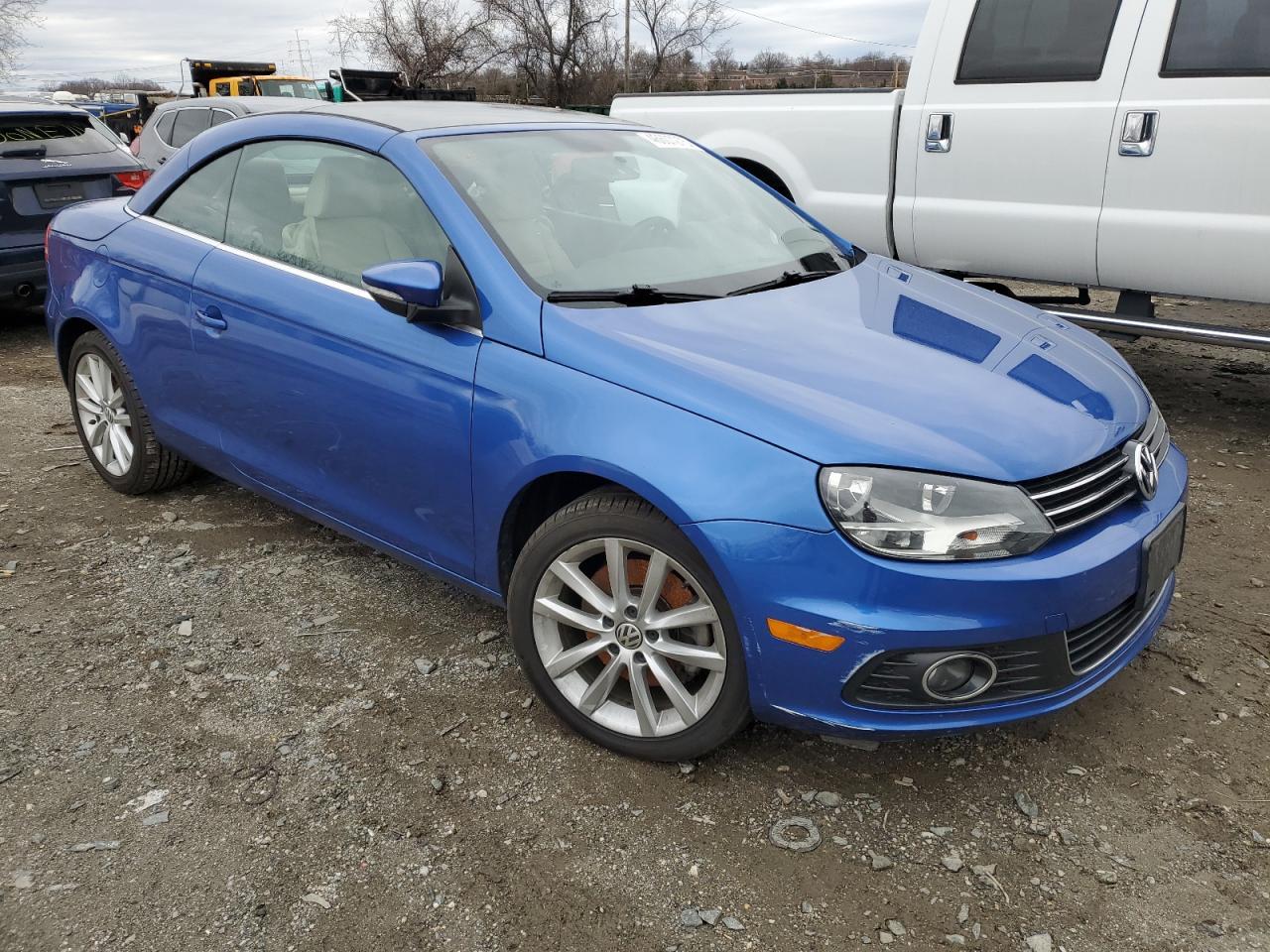2012 VOLKSWAGEN EOS KOMFOR - Image 4