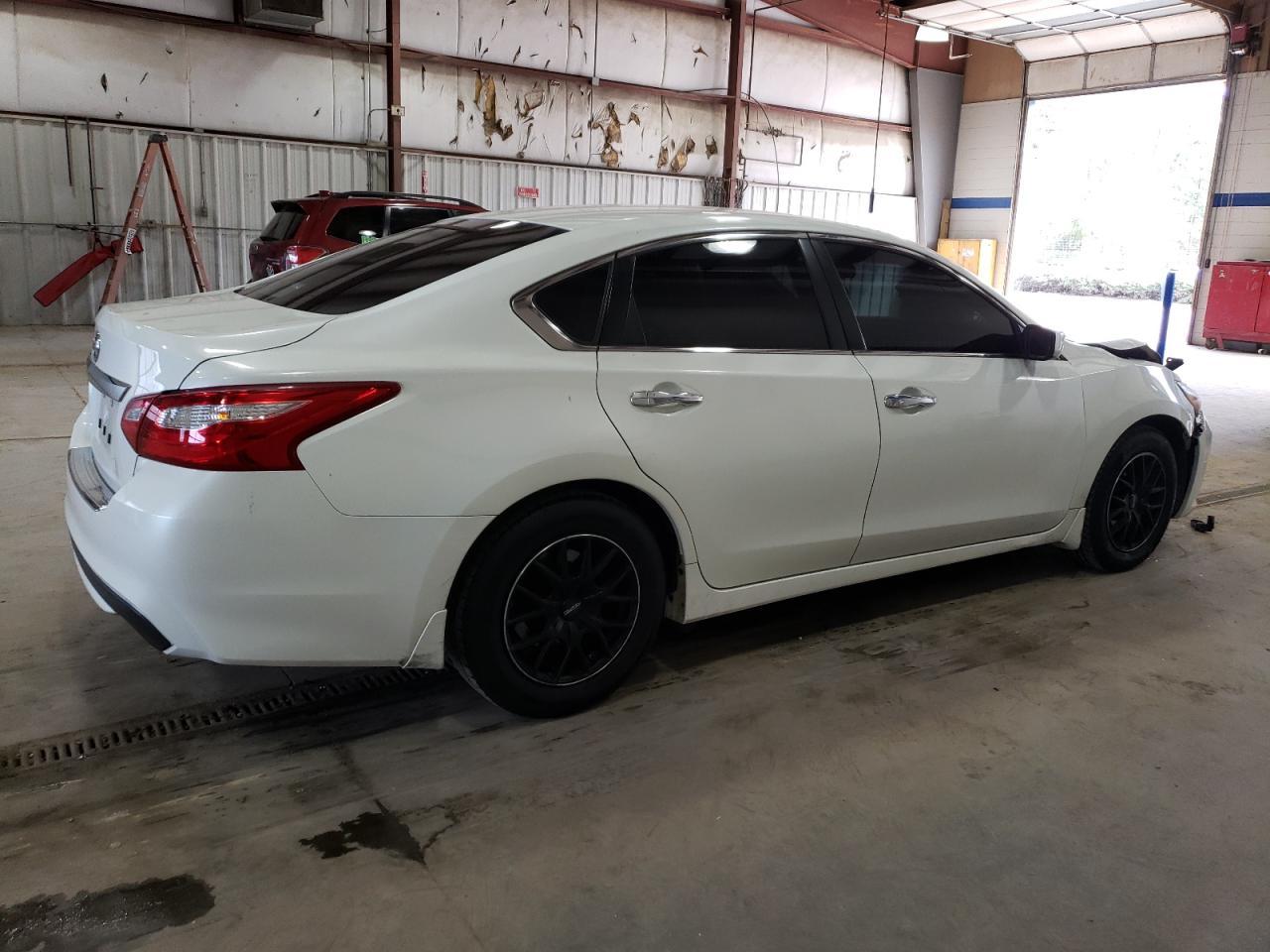 2017 NISSAN ALTIMA 2.5 - Image 3