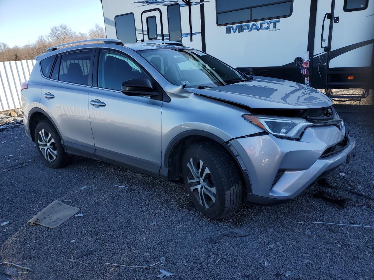 2016 TOYOTA RAV4 LE - Фото 4
