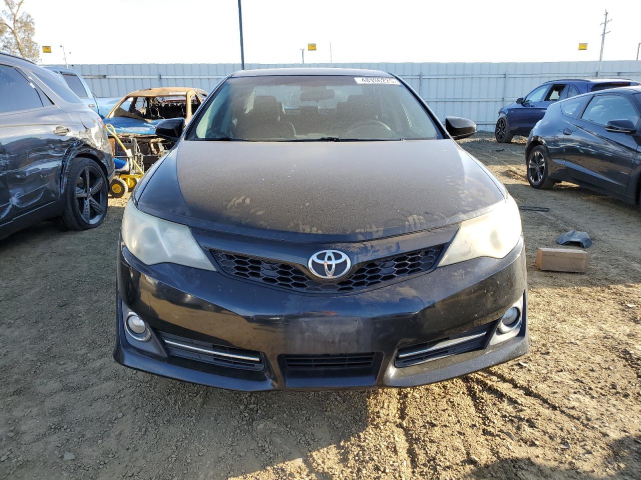 2014 TOYOTA CAMRY L - Фото 5