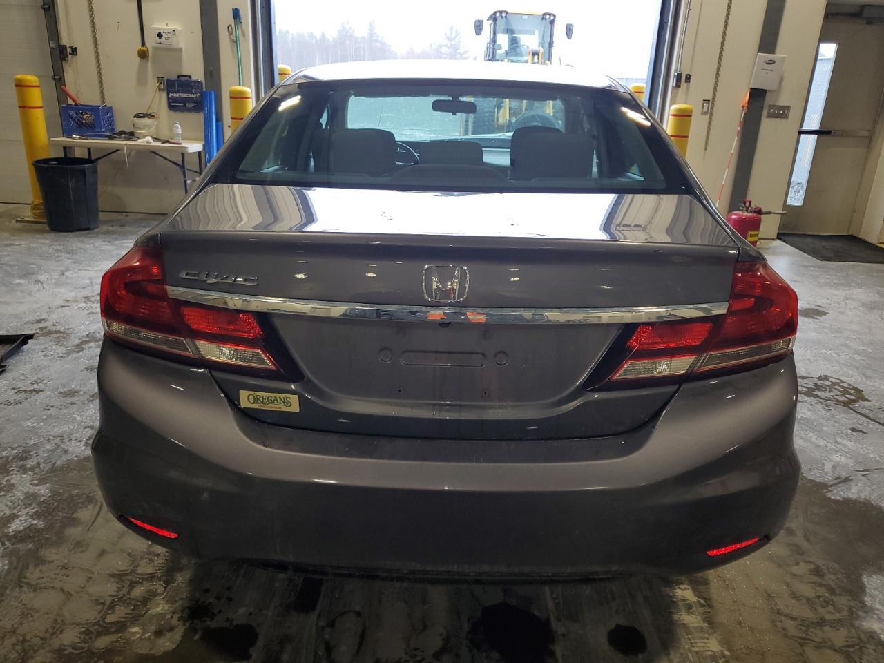 2015 HONDA CIVIC LX - Фото 6