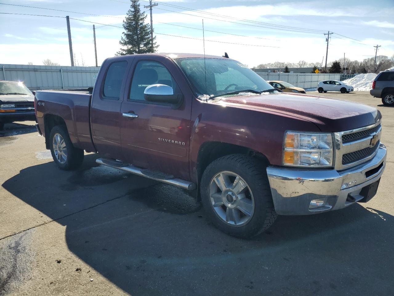 2013 CHEVROLET SILVERADO - Фото 4