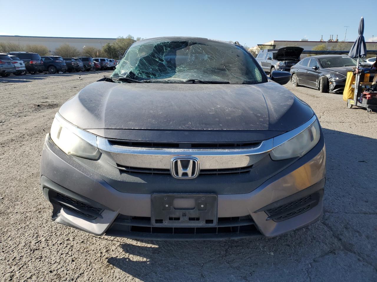 2016 HONDA CIVIC LX - Image 5