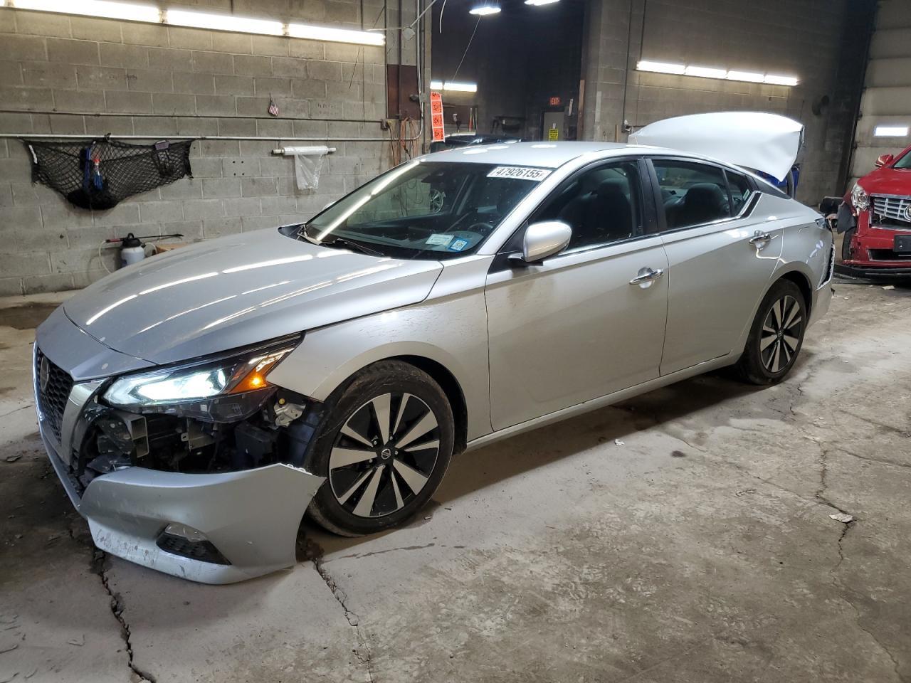 2022 NISSAN ALTIMA SV