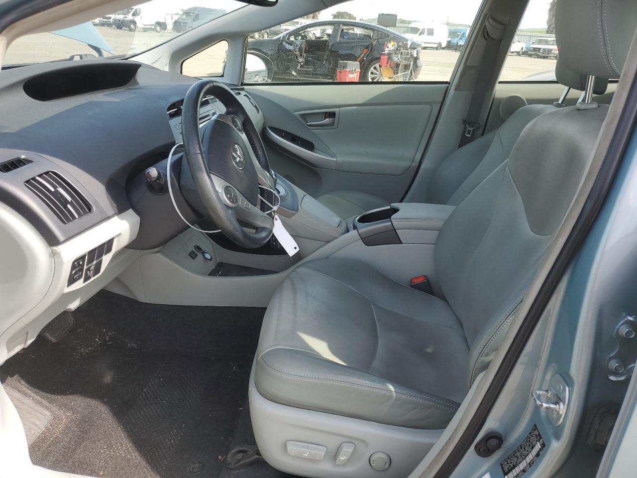 2015 TOYOTA PRIUS - Фото 7