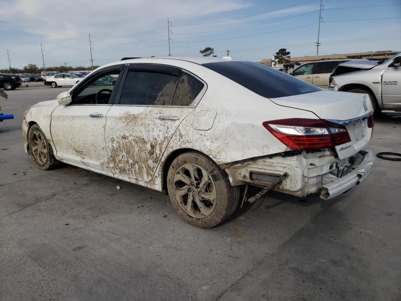 2016 HONDA ACCORD EXL - Image 2