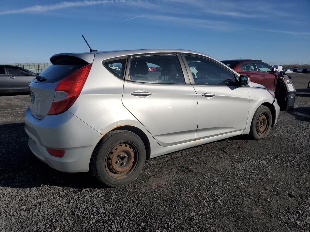 2014 HYUNDAI ACCENT GLS - Фото 3