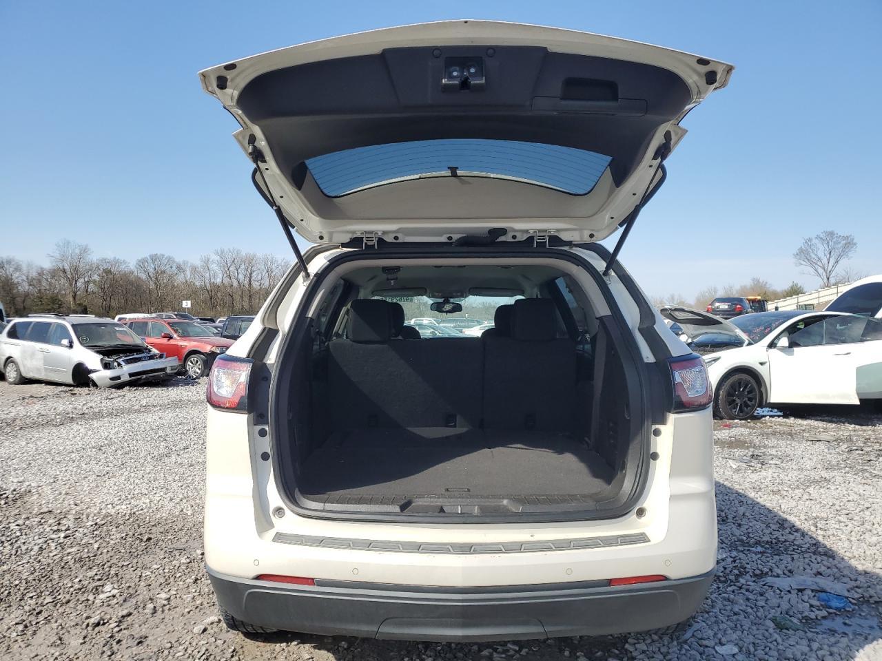 2015 CHEVROLET TRAVERSE L - Image 6