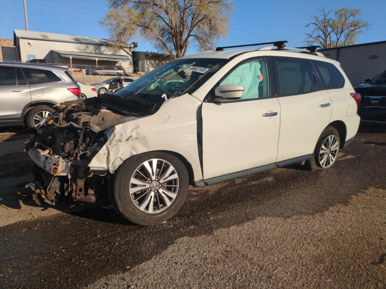 2017 NISSAN PATHFINDER