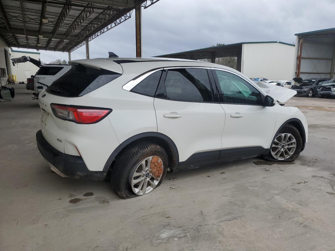 2020 FORD ESCAPE SE - Image 3