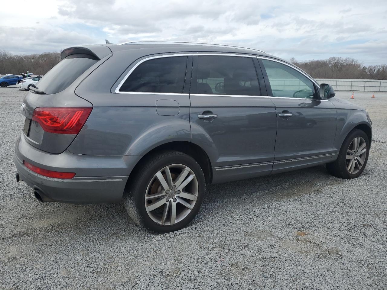 2013 AUDI Q7 PREMIUM - Image 3