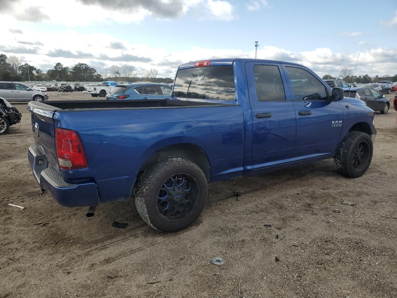 2014 RAM 1500 ST - Фото 3