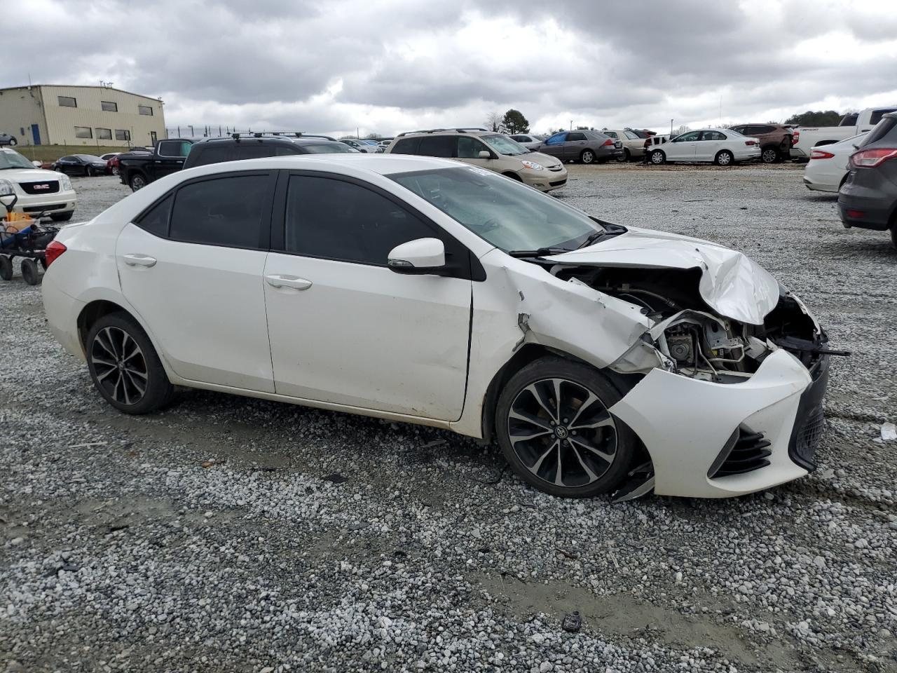 2018 TOYOTA COROLLA L - Image 4