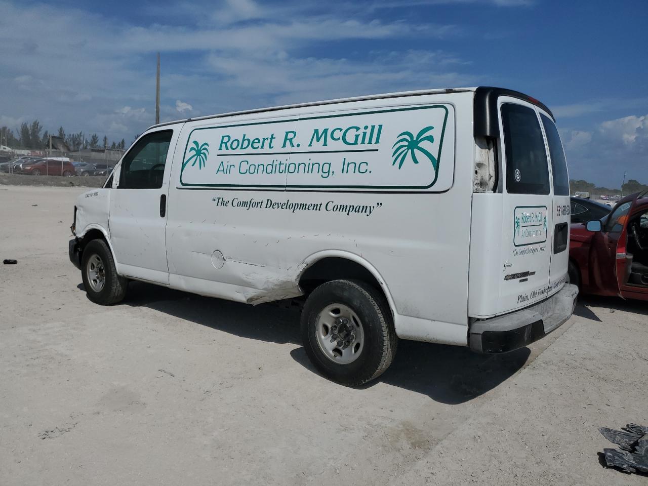 2015 CHEVROLET EXPRESS G2 - Фото 2