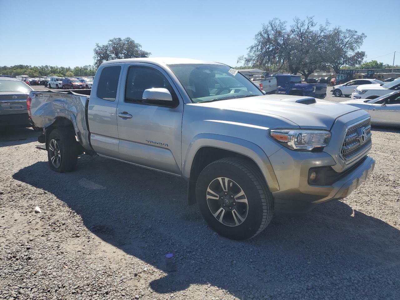 2017 TOYOTA TACOMA ACC - Фото 4