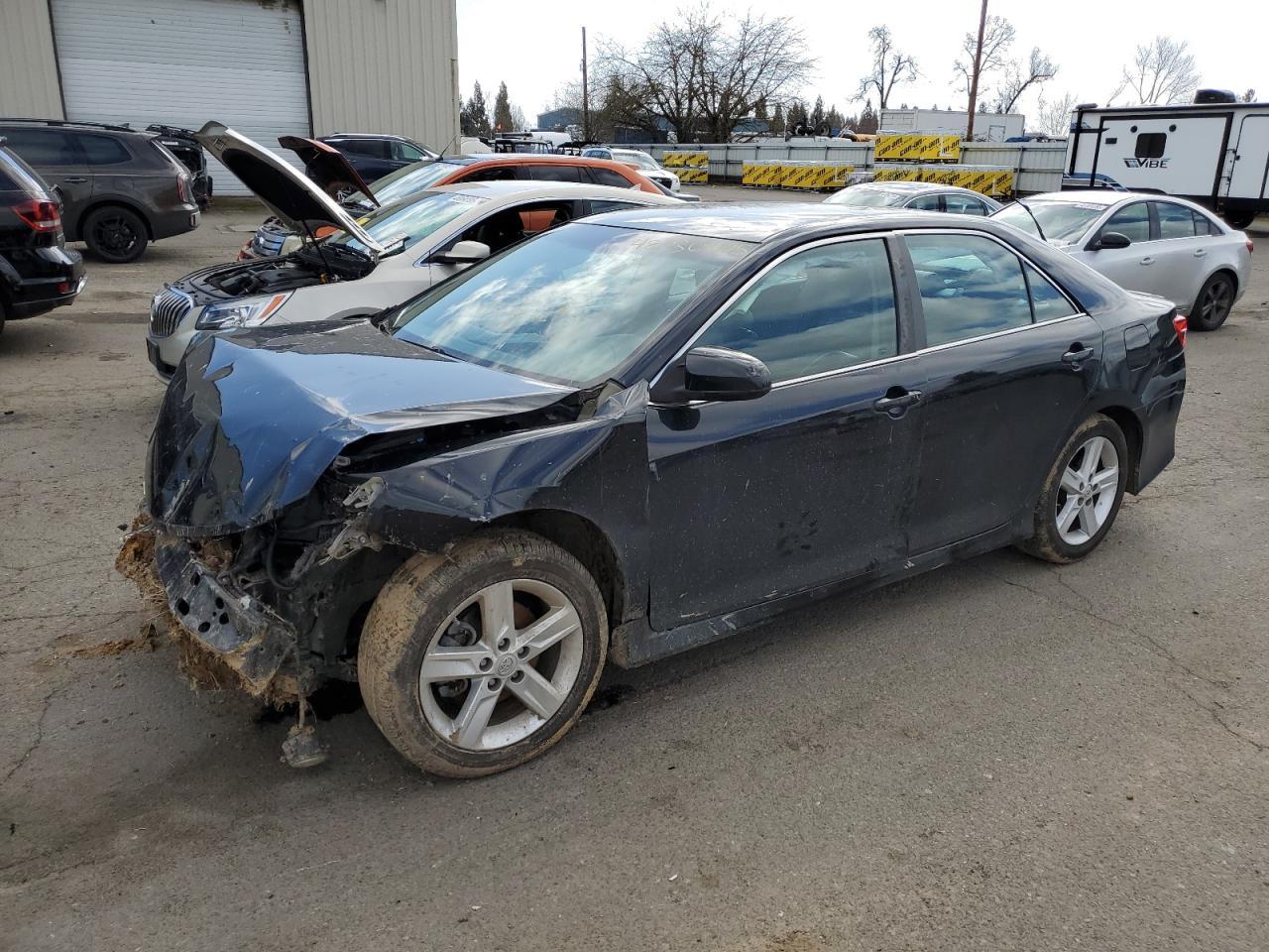 2014 TOYOTA CAMRY L
