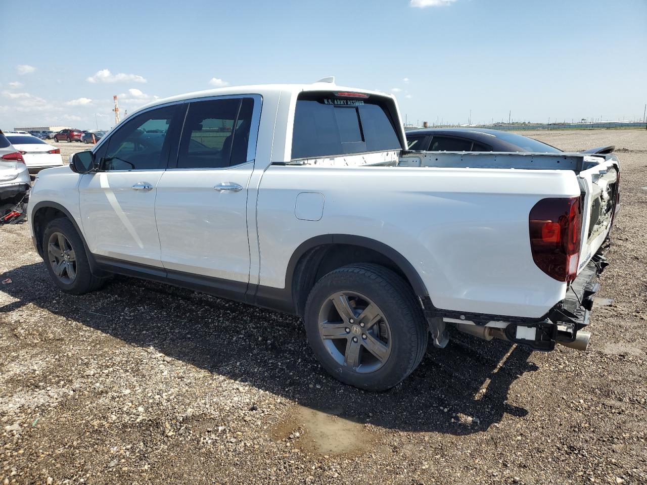 2022 HONDA RIDGELINE - Фото 2