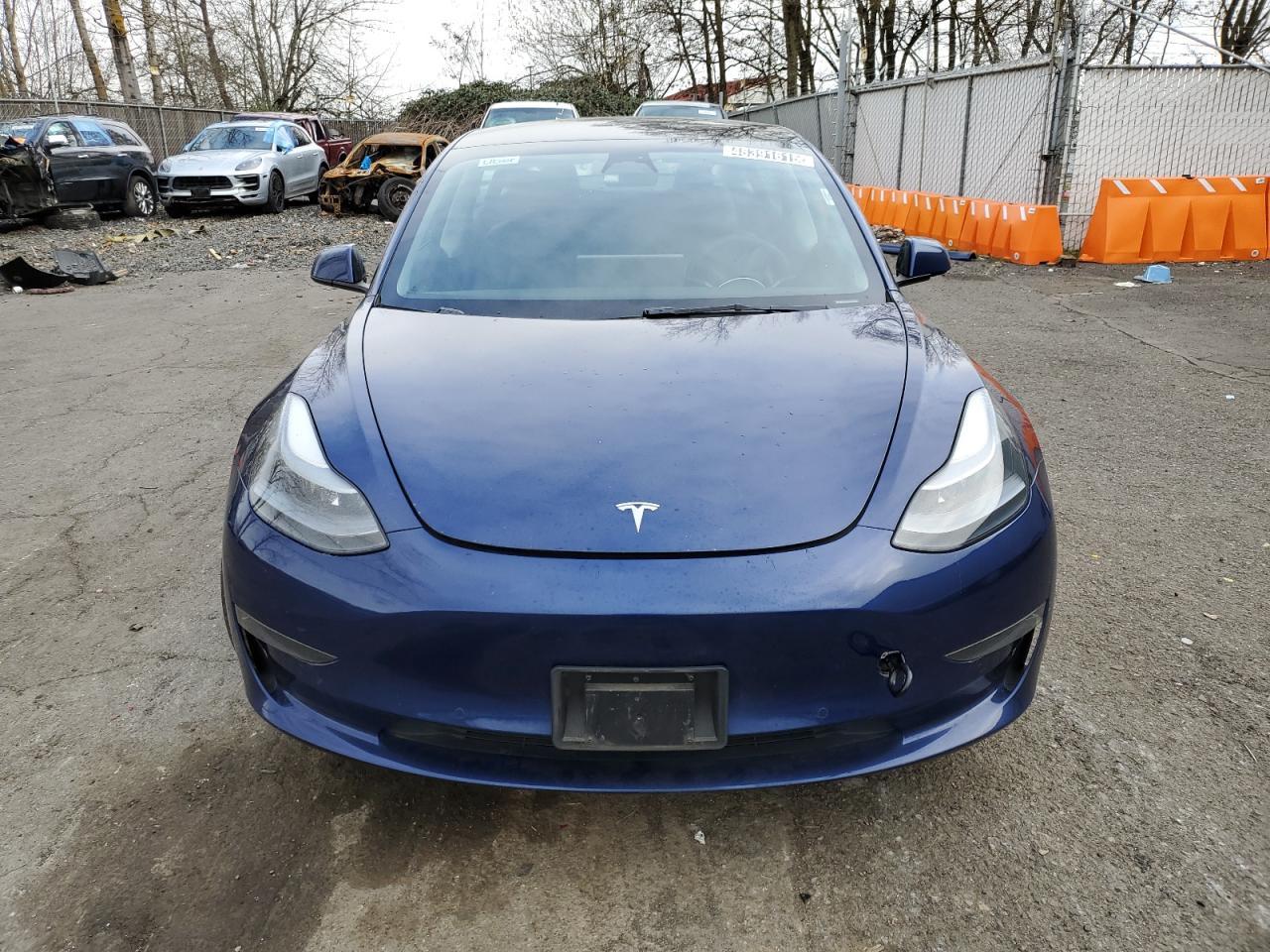 2022 TESLA MODEL 3 - Фото 5