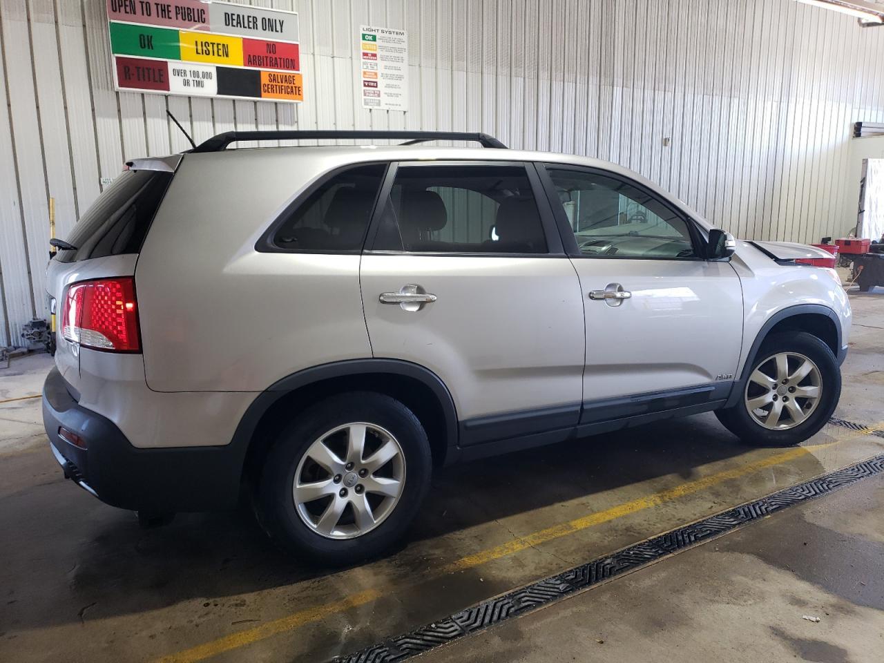 2012 KIA SORENTO BA - Image 3