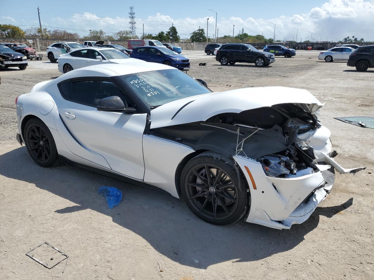 2025 TOYOTA SUPRA BASE - Фото 4