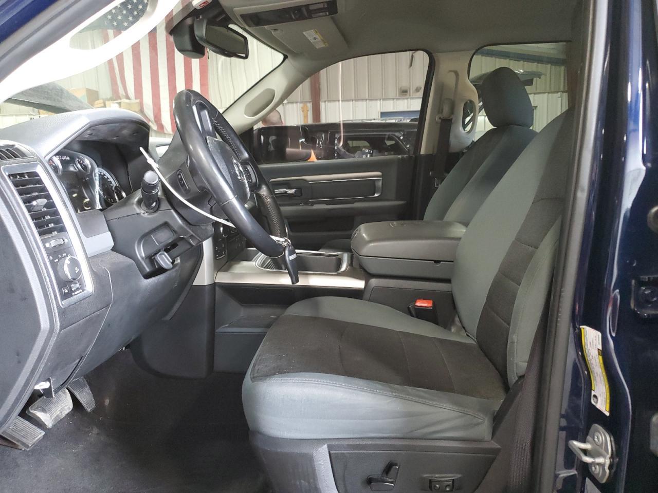 2017 RAM 1500 SLT - Image 7