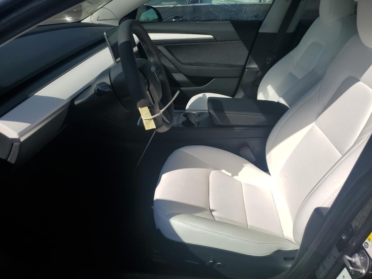 2023 TESLA MODEL 3 - Image 7