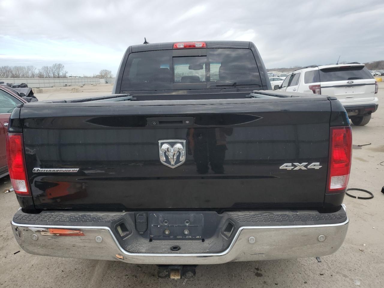 2015 RAM 1500 SLT - Image 6