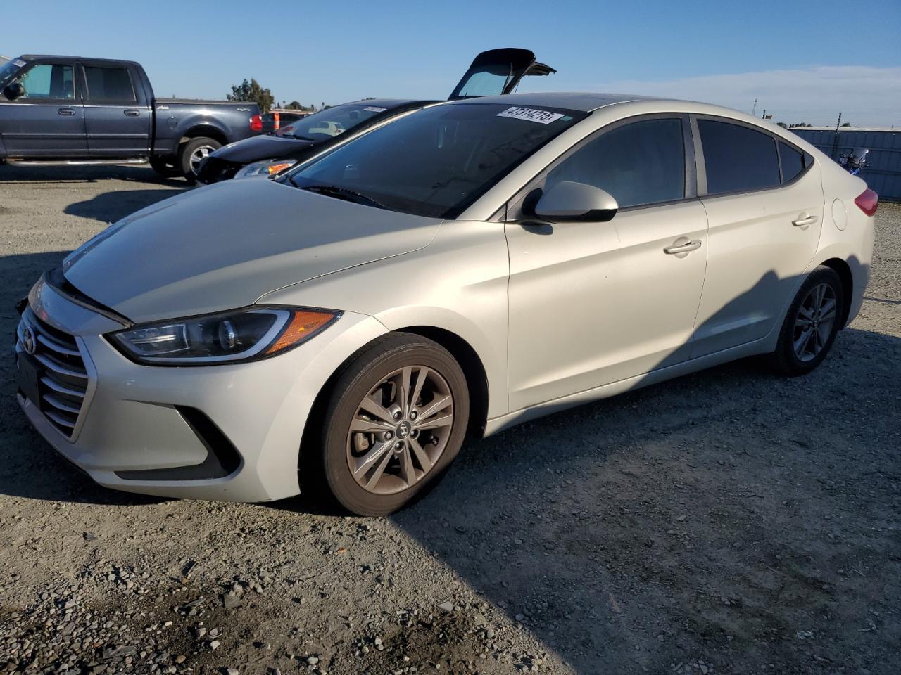 2017 HYUNDAI ELANTRA SE