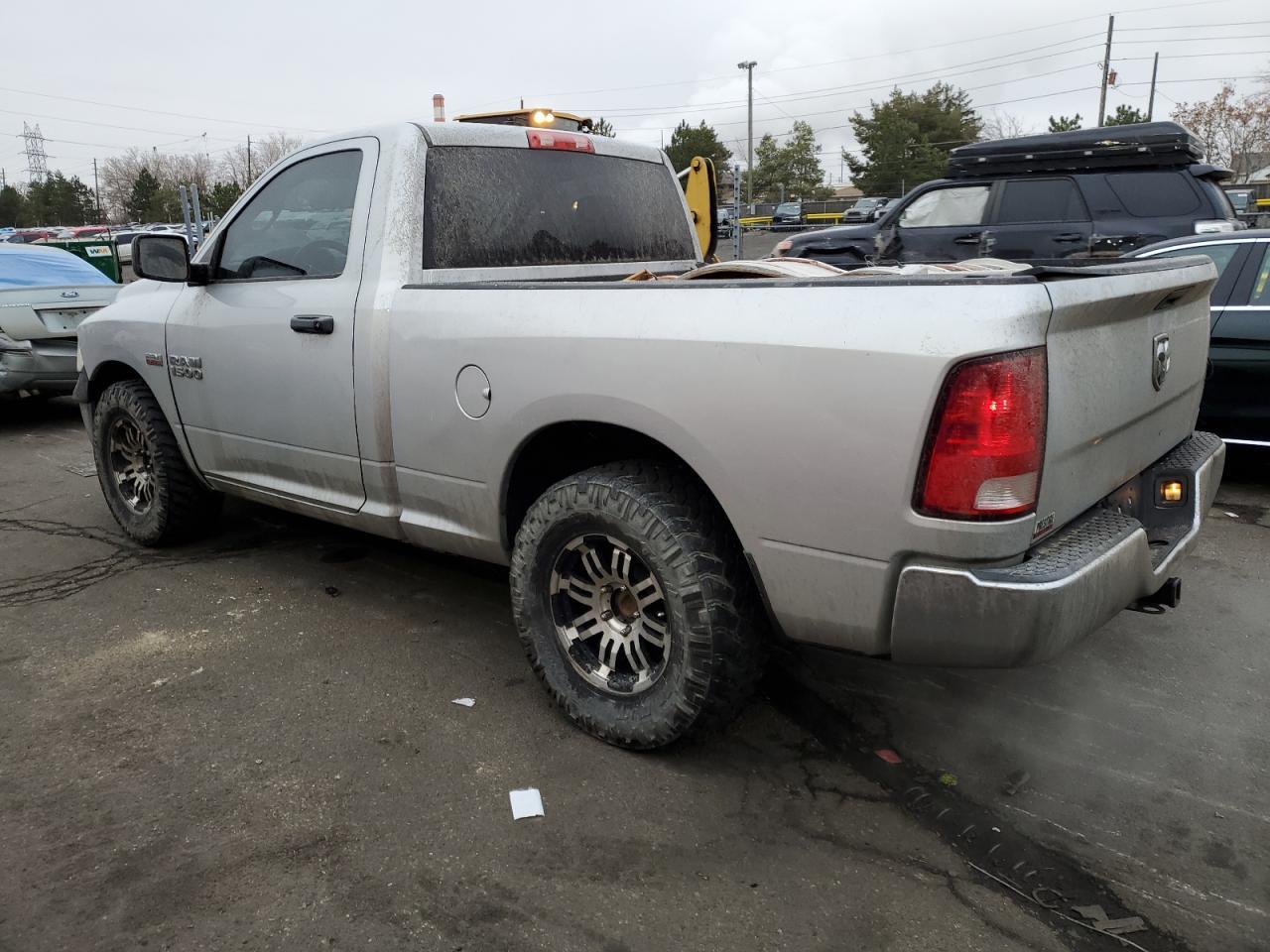 2014 RAM 1500 ST - Фото 2