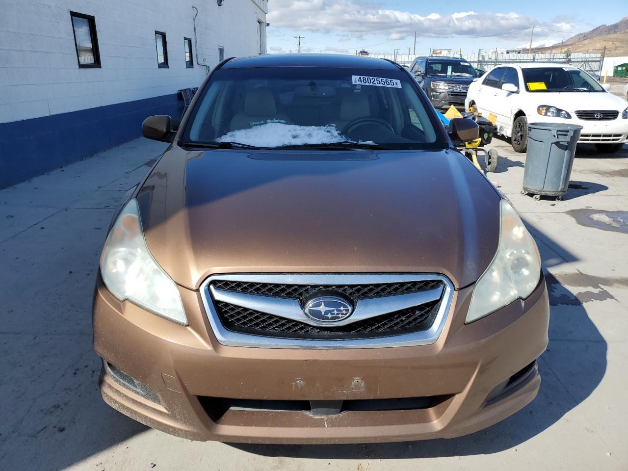 2011 SUBARU LEGACY 2.5 - Image 5