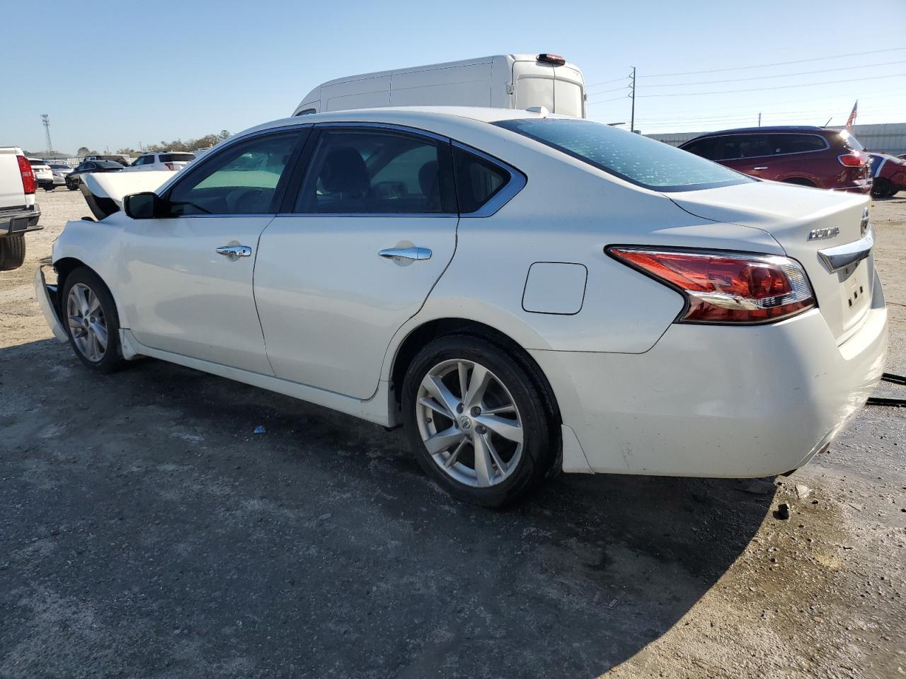 2015 NISSAN ALTIMA 2.5 - Фото 2
