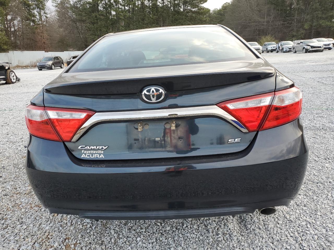 2015 TOYOTA CAMRY LE - Фото 6
