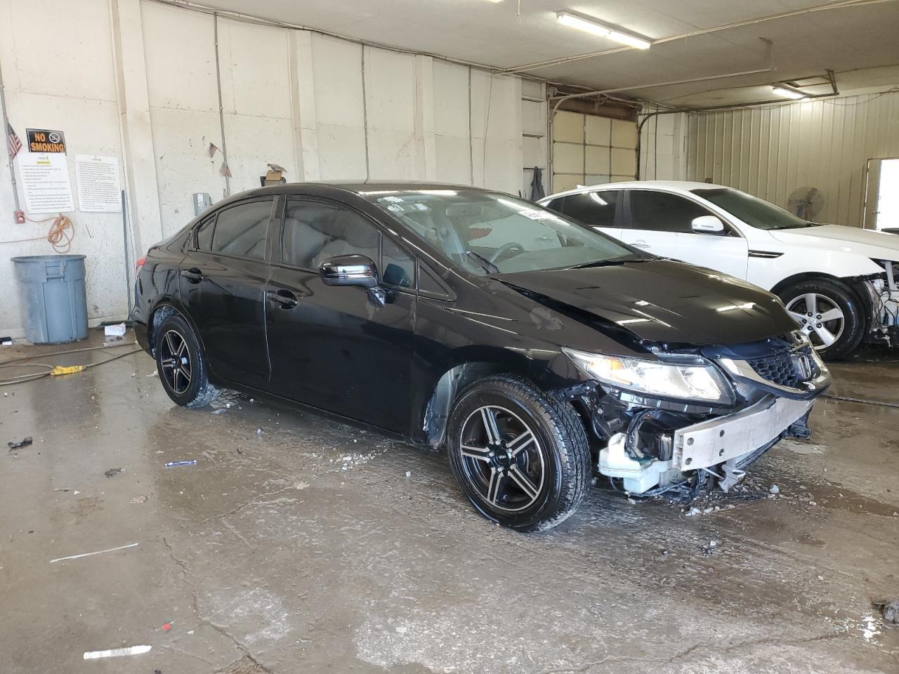 2015 HONDA CIVIC LX - Image 4