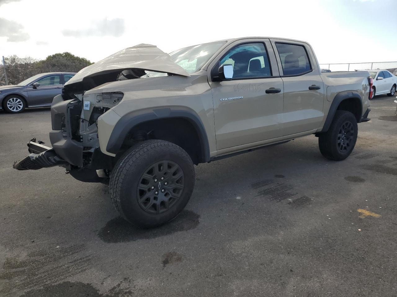 2024 CHEVROLET COLORADO T
