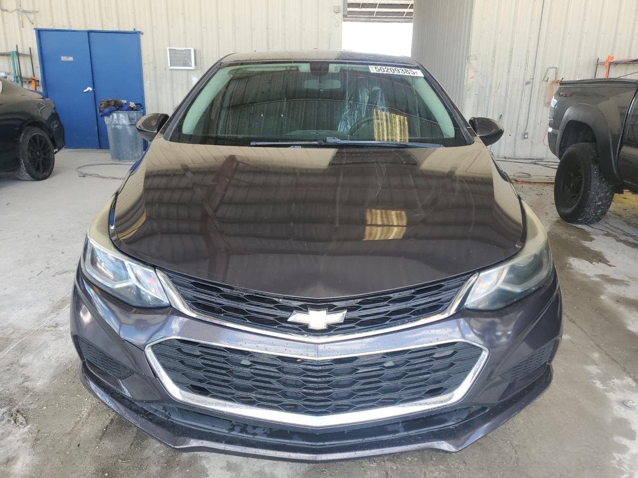 2017 CHEVROLET CRUZE LT - Image 5
