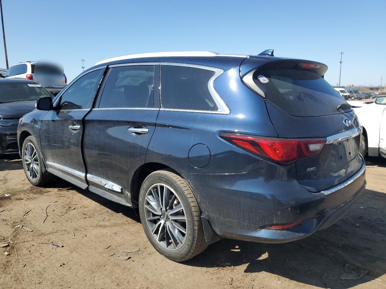 2019 INFINITI QX60 LUXE - Image 2