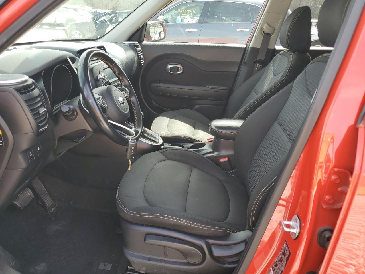 2016 KIA SOUL + - Фото 7