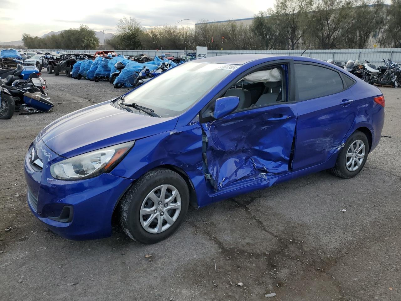 2014 HYUNDAI ACCENT GLS