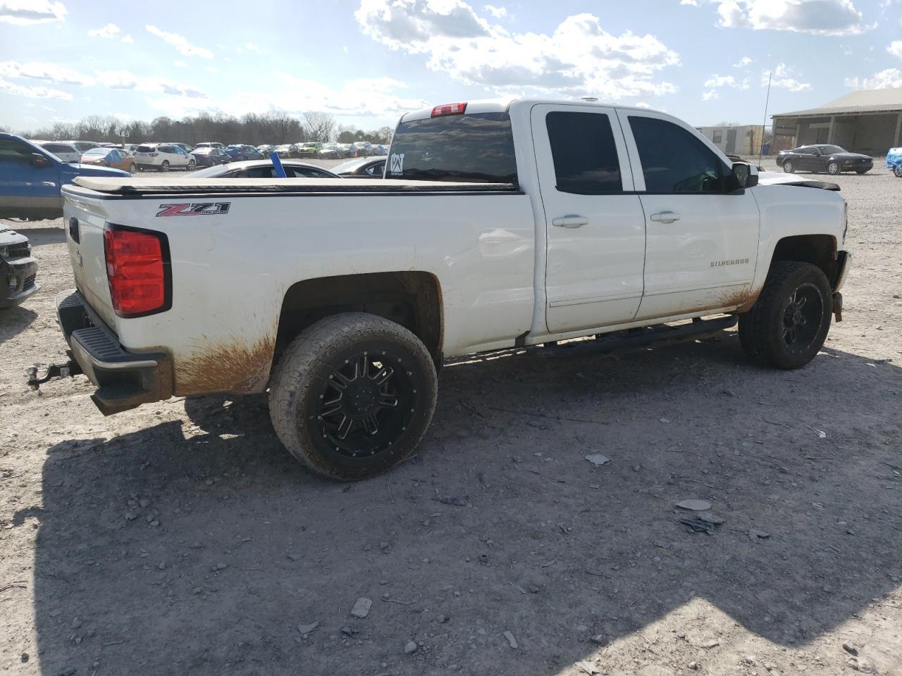 2019 CHEVROLET SILVERADO - Фото 3
