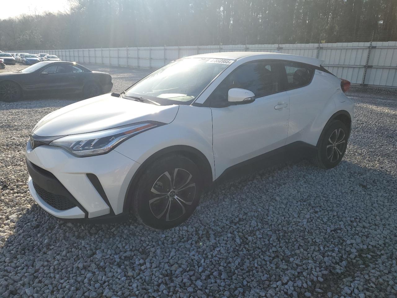2021 TOYOTA C-HR XLE