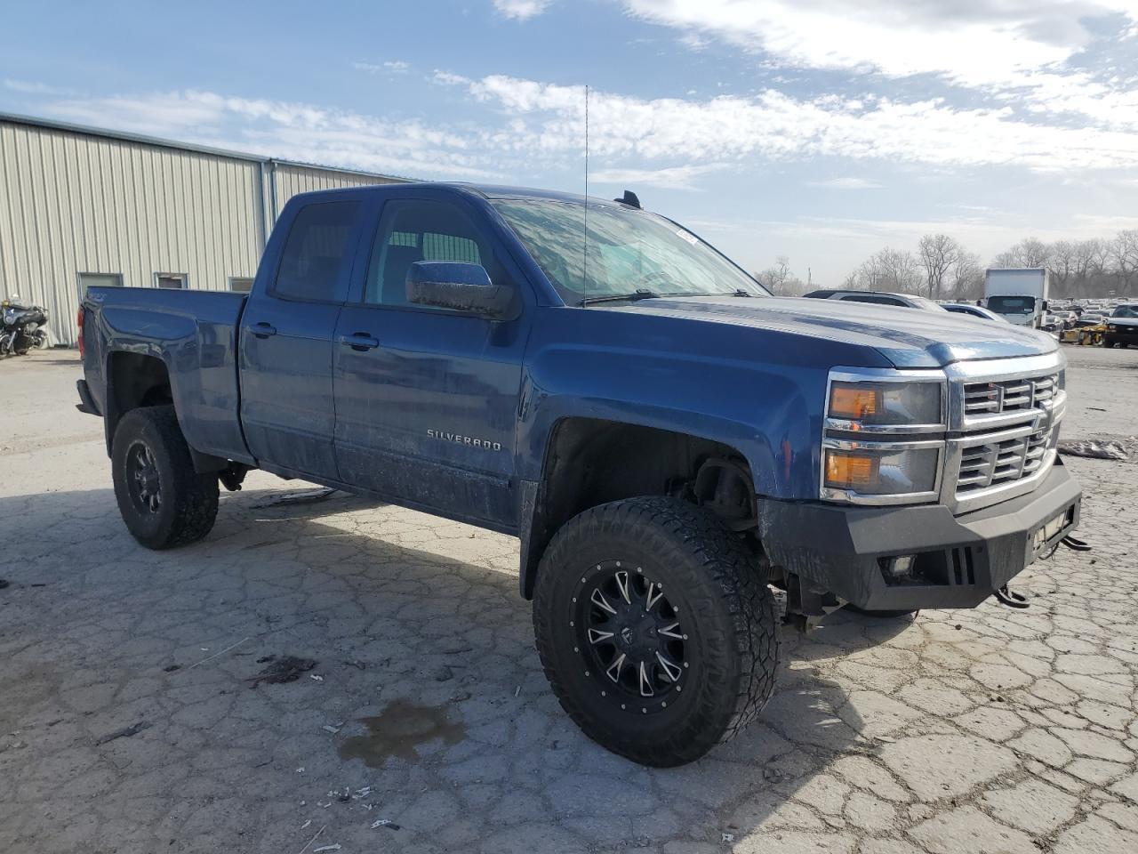 2015 CHEVROLET SILVERADO - Фото 4