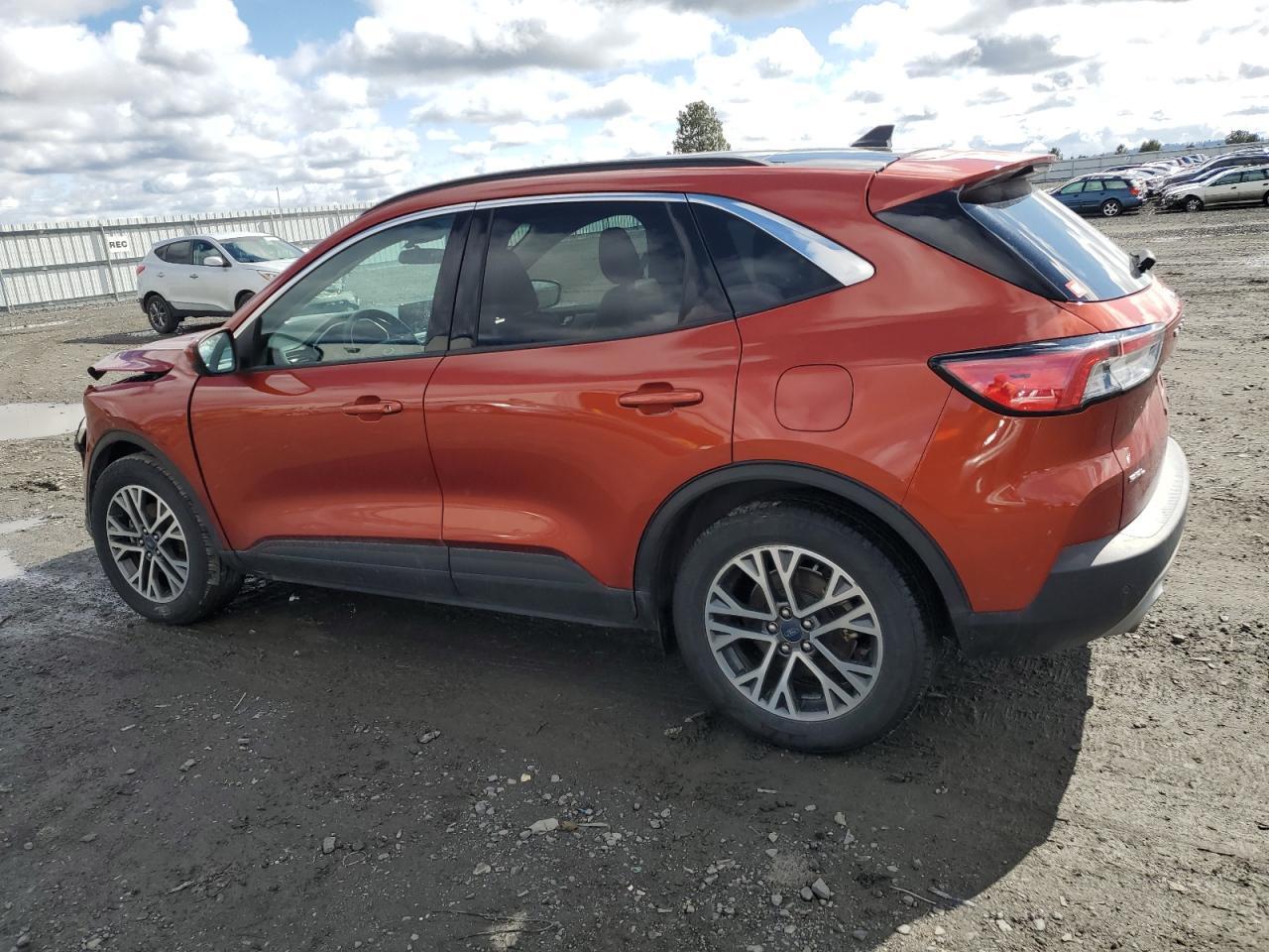 2020 FORD ESCAPE SEL - Image 2