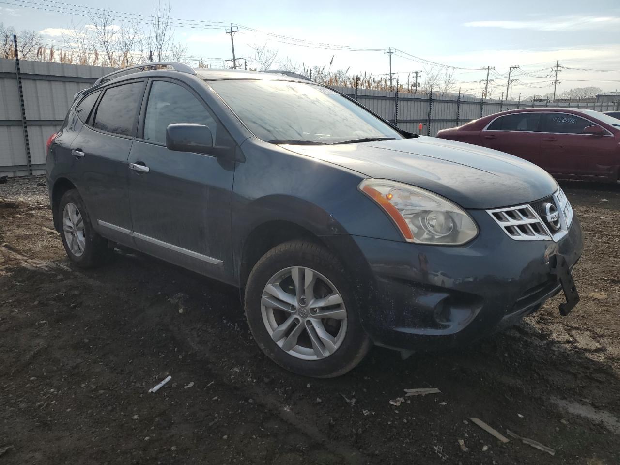 2013 NISSAN ROGUE S - Image 4