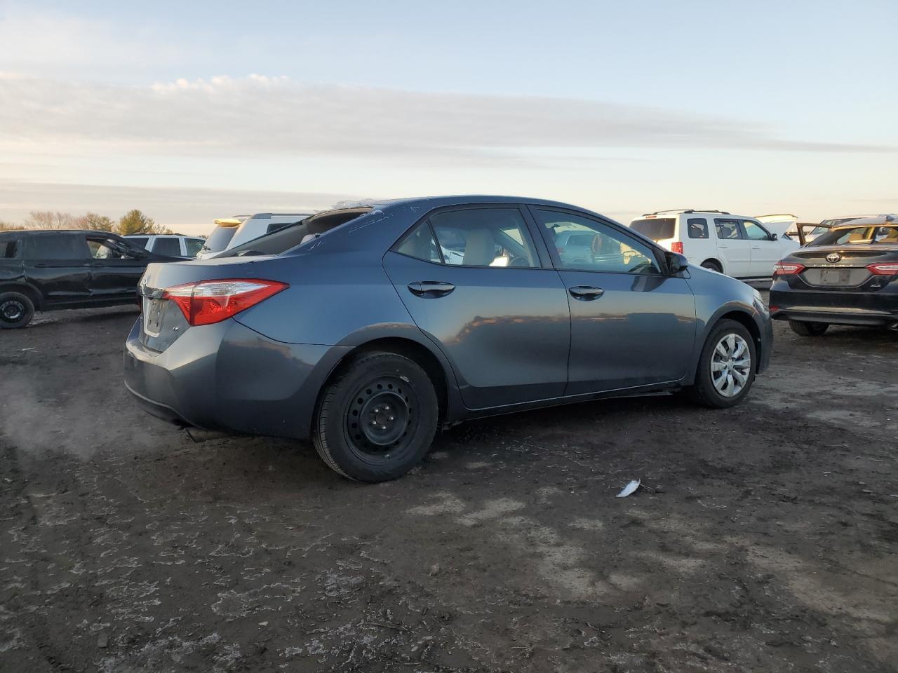 2014 TOYOTA COROLLA L - Image 3