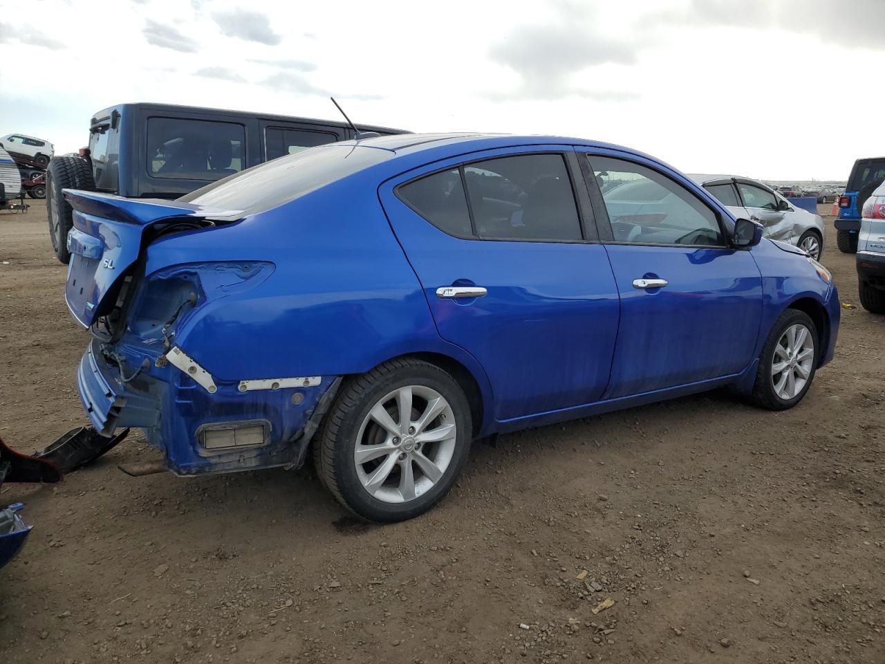 2016 NISSAN VERSA S - Фото 3