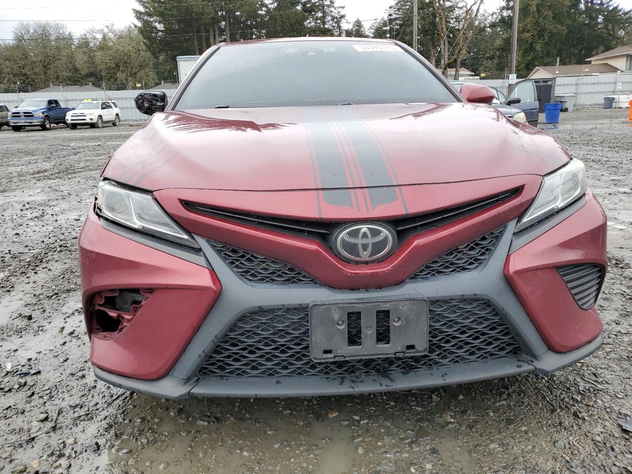 2018 TOYOTA CAMRY L - Фото 5
