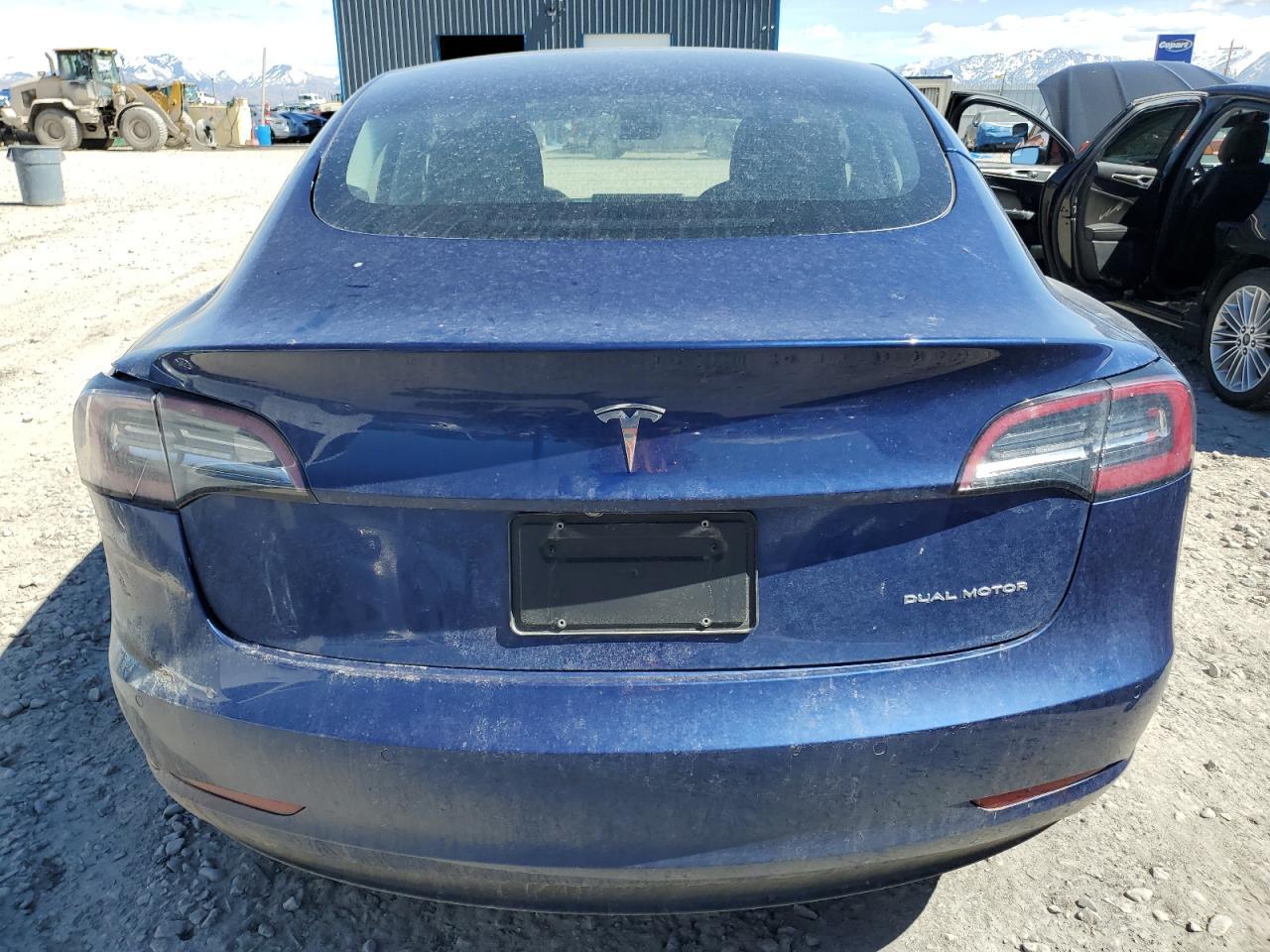 2022 TESLA MODEL 3 - Image 6