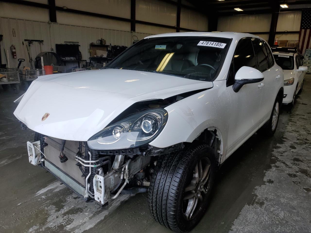 2018 PORSCHE CAYENNE