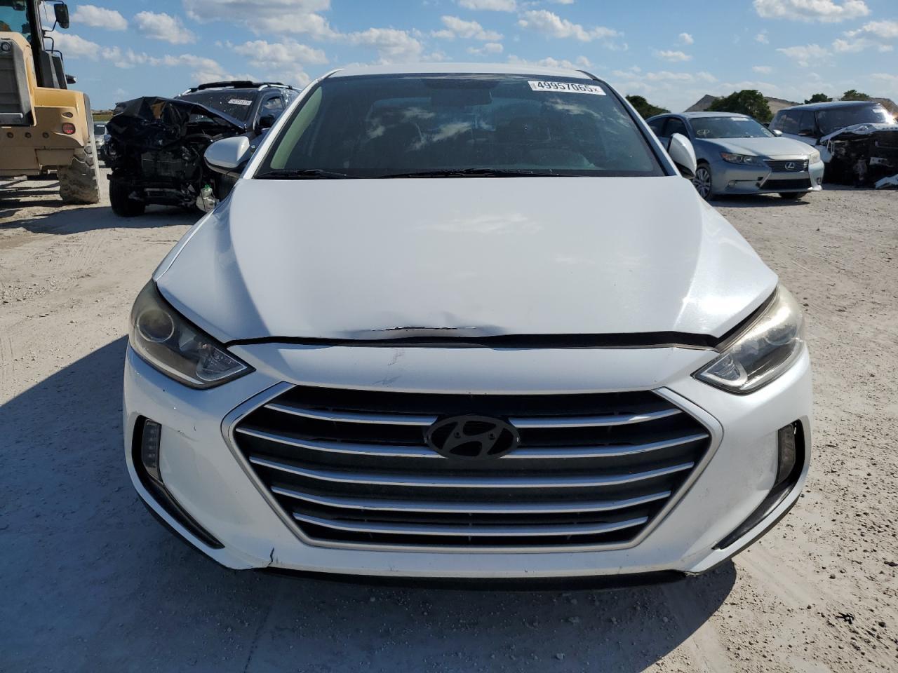 2017 HYUNDAI ELANTRA SE - Фото 5
