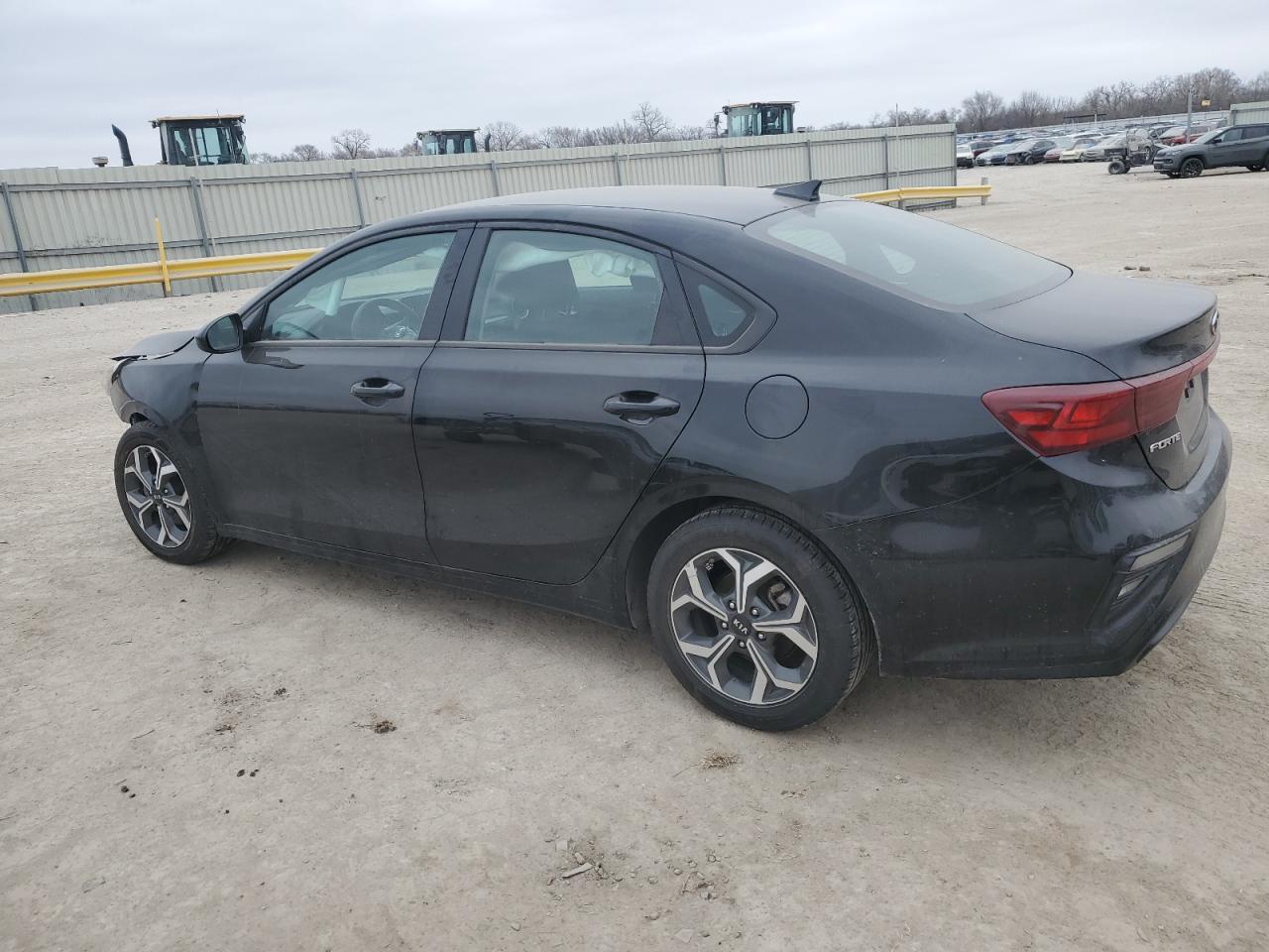 2021 KIA FORTE FE - Image 2